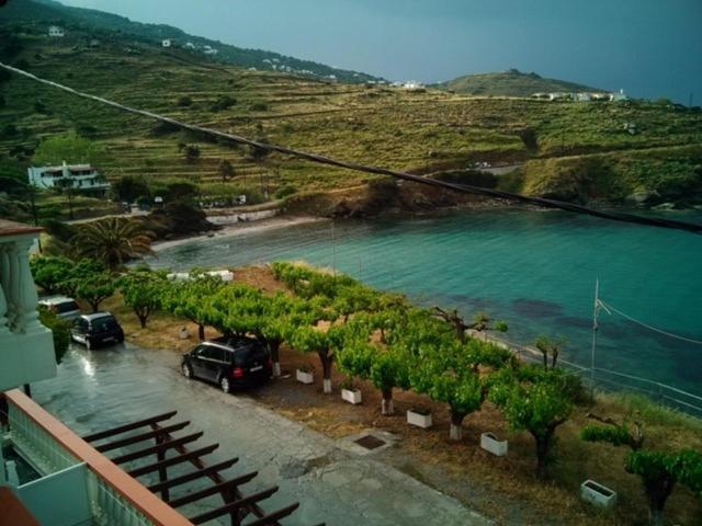 Villa Bonatsa Andros Home Батси Экстерьер фото